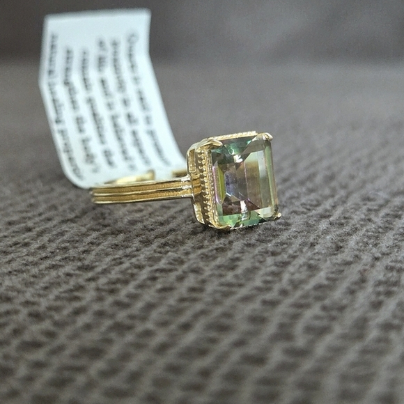 Shivam Rectangular Green💚 Quartz Ring💍 - NWT - Picture 15 of 16